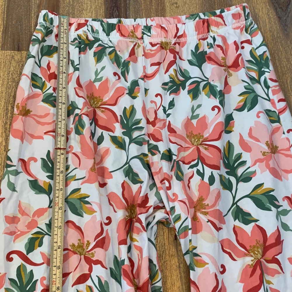 Garnet Hill Asian Wrap floral pajamas. Size small. - Picture 10 of 16